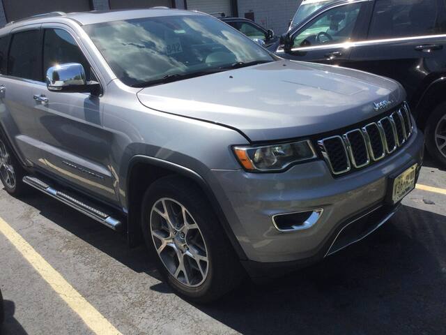 Jeep Grand Cherokee inspection