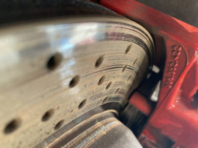 Brake rotor and disc condition check